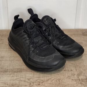 Air Max Axis GS 'Triple Black kids 6.5